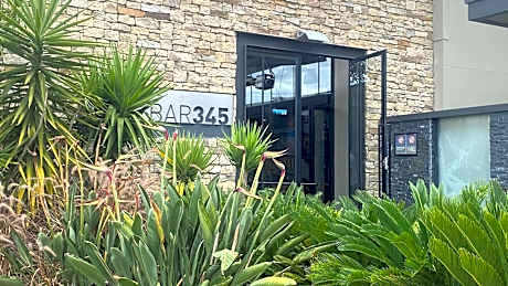 Blue Gums Hotel Motel