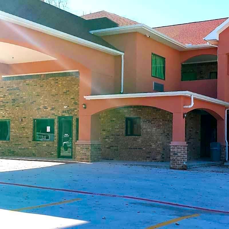 Classic Inn and Suites Humble