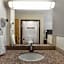 Super 8 by Wyndham Cleveland TX