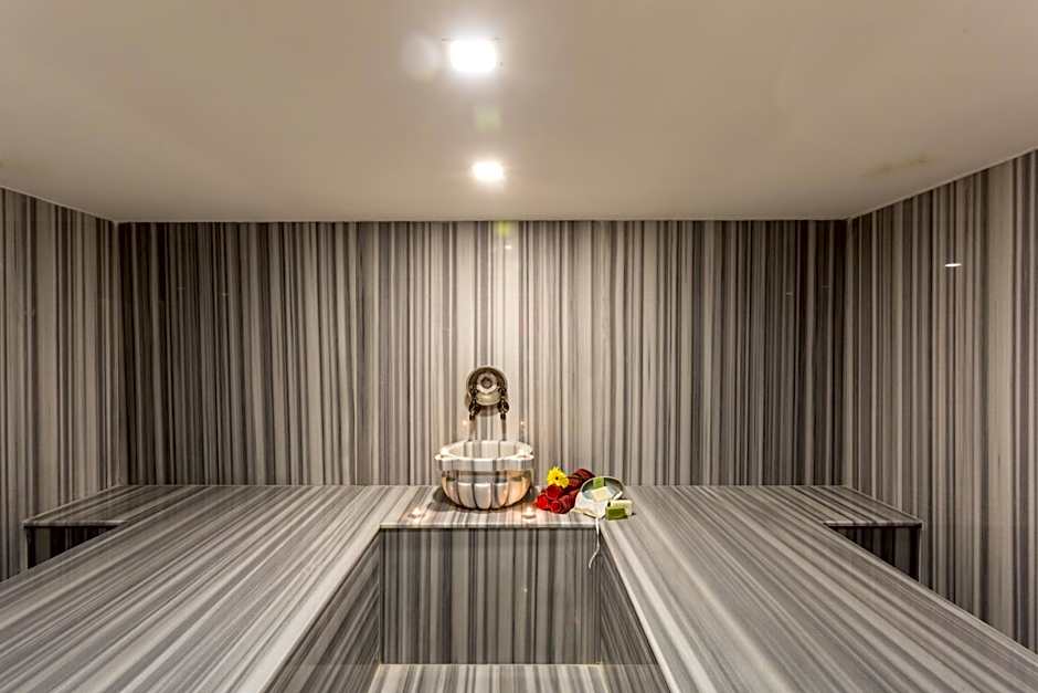 Wise Hotel & Spa - Adults Only