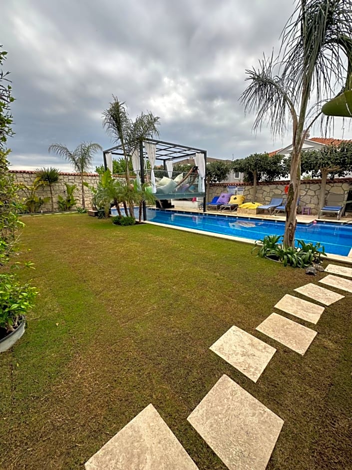 Grand Alaçatı Butik Hotel