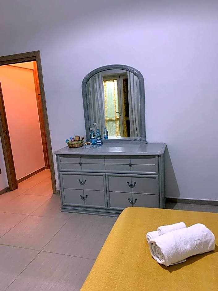 All'ombra del Carrubo - Metaponto