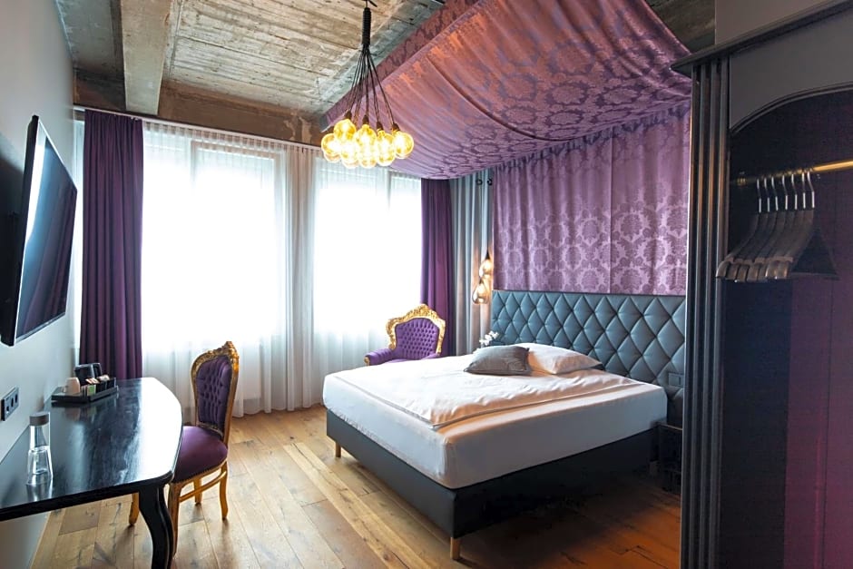 loftstyle Hotel Eningen; Sure Hotel Collection by BW