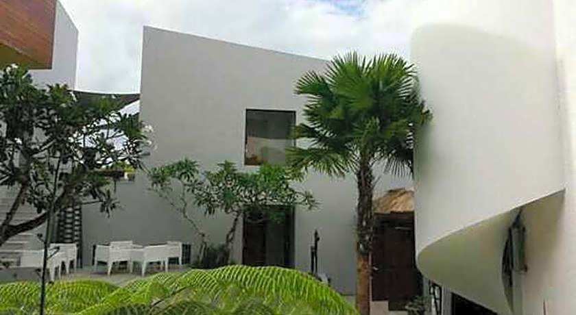 Scala – Bed and Beyond Hotel