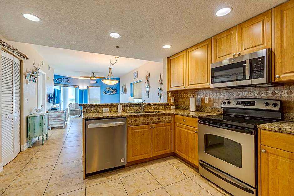 Corner Suite Luxury Panoramic Ocean Views