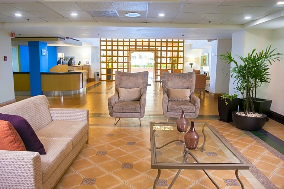 Holiday Inn Express Monterrey Galerias-San Jeronimo By IHG