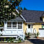 Genelle House B&B Guest House