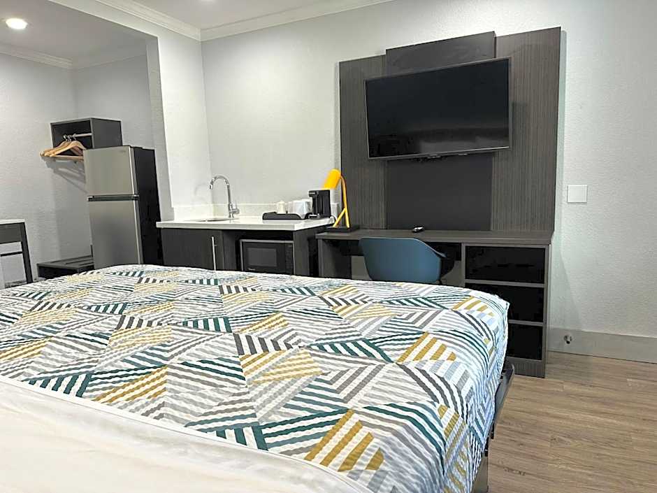 Studio 6 Suites San Ysidro CA San Diego South Bay