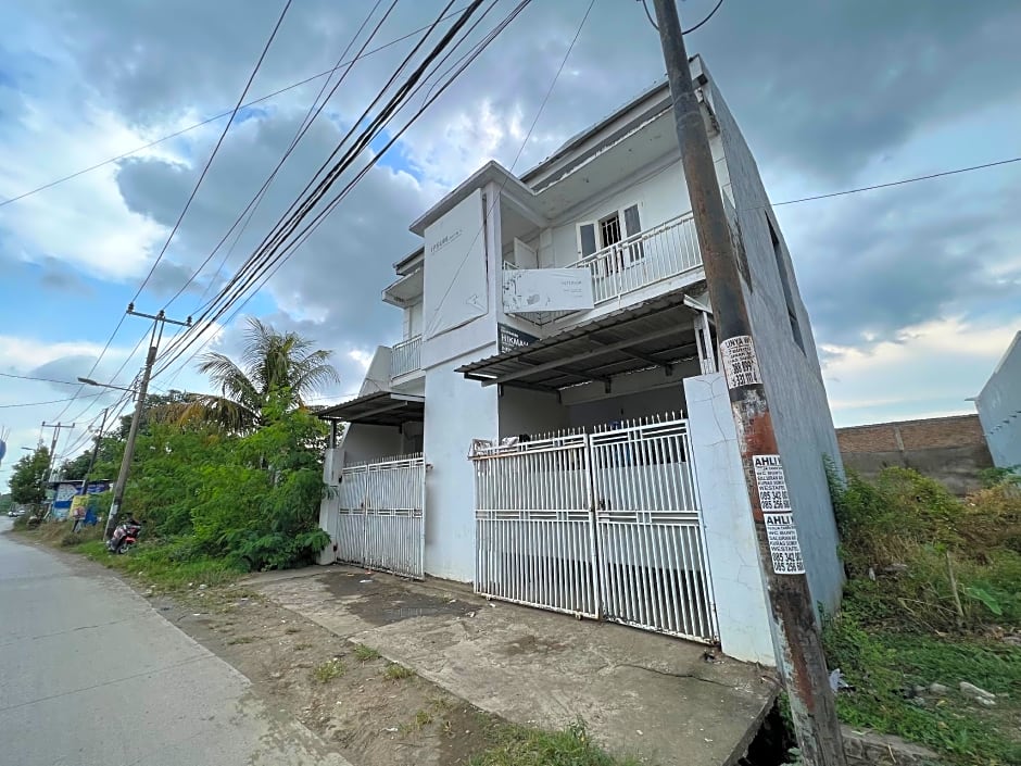 Hotel O Ziza Kost82 Syariah