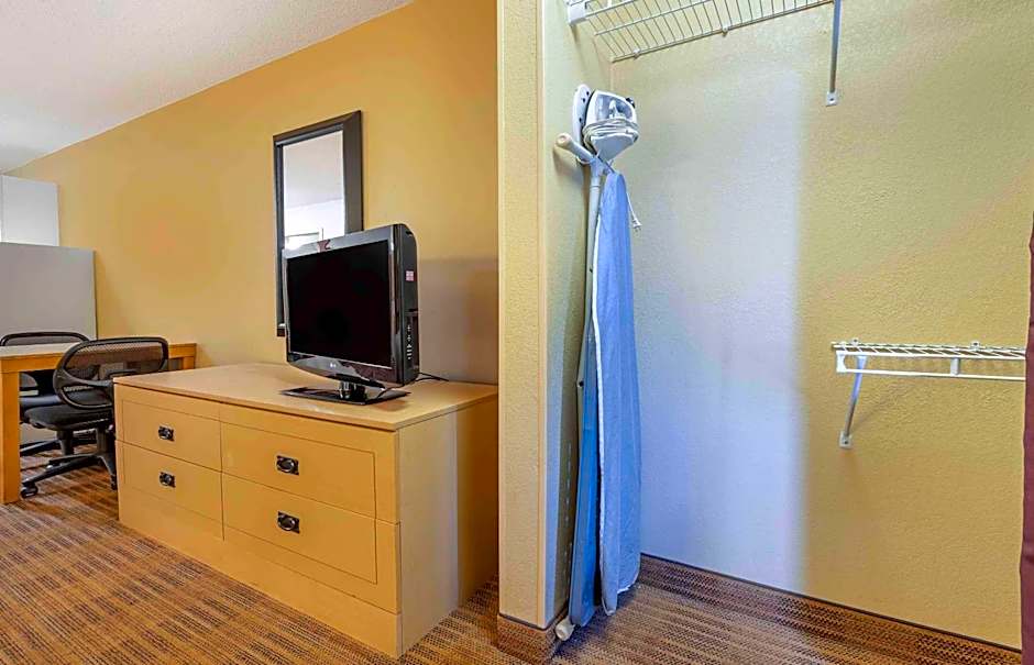 Extended Stay America Suites - Cincinnati - Blue Ash - Kenwood Road