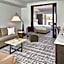 Bellasera Hotel & Suites Paso Robles, Tapestry by Hilton