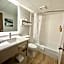 Best Western Plus Kelly Inn