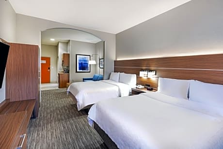 Suite with Two Beds - Non-Smoking