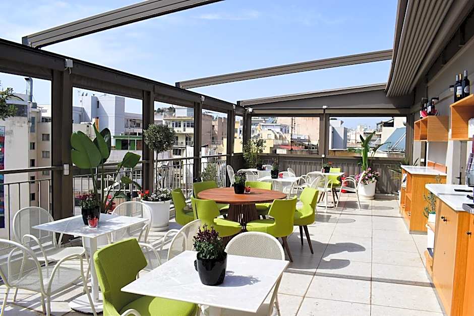 Urban Frame Acropolis