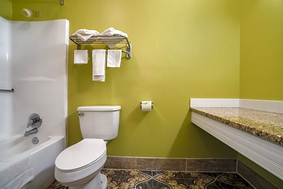Aransas Bay Inn & Suites Corpus Christi by OYO