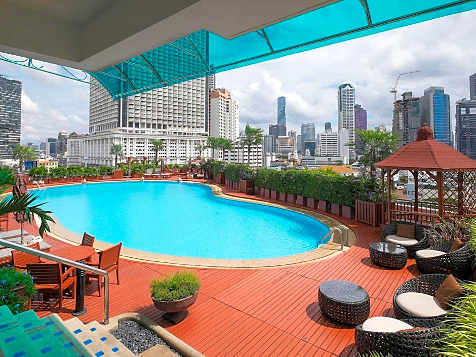 Centre Point Plus Hotel Silom