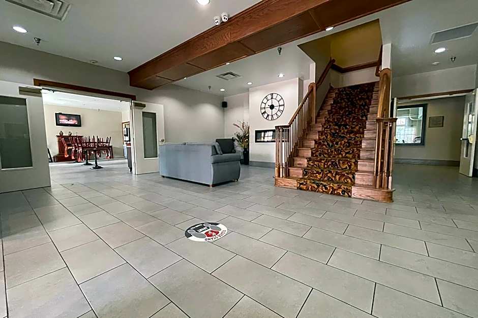 Travelodge by Wyndham Knoxville West