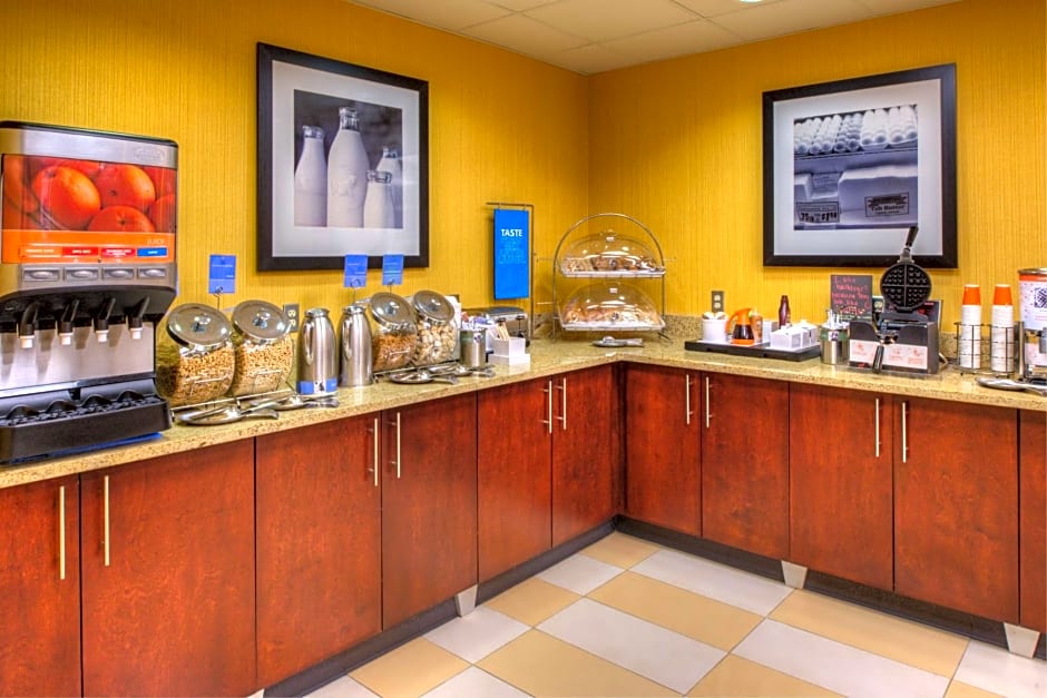 Hampton Inn By Hilton And Suites Ontario