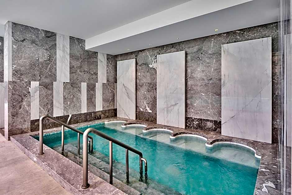 Hilton Yancheng
