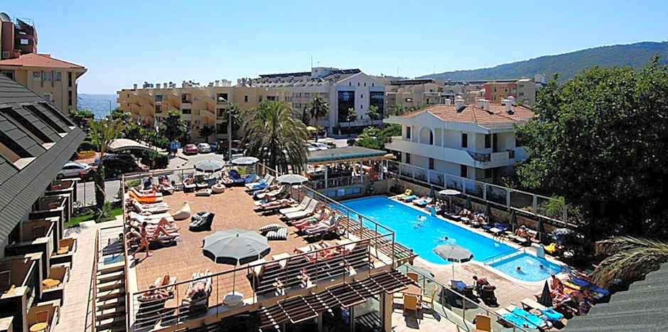 Ambassador Plaza Hotel - All Inclusive