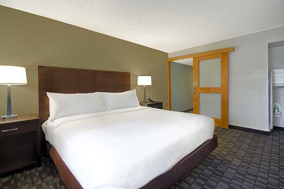 Embassy Suites By Hilton Hotel Jacksonville-Baymeadows