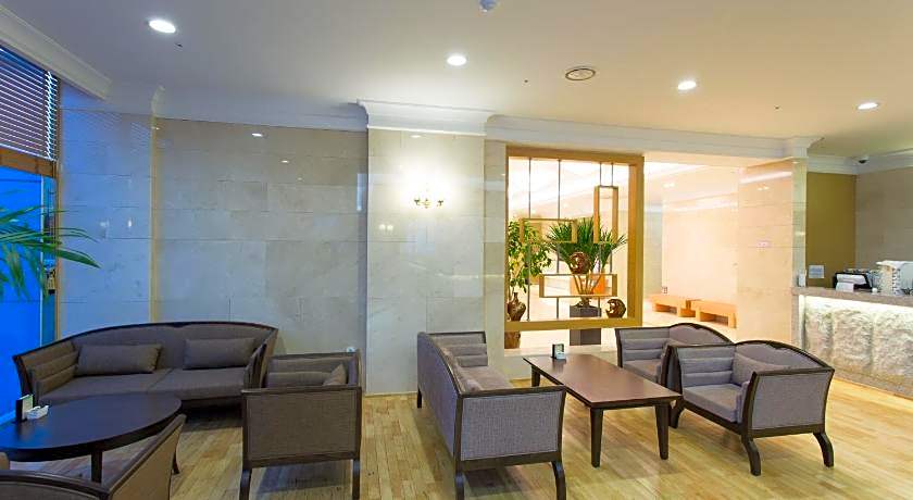 Fontana Beach Hotel