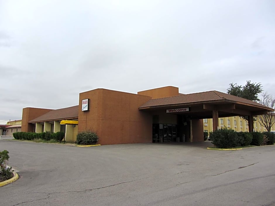 Travelodge by Wyndham Odessa
