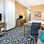 La Quinta Inn & Suites by Wyndham Weatherford OK