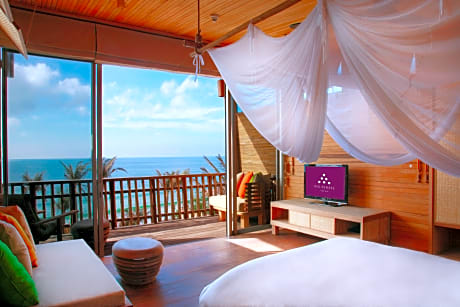 Beachfront Duplex Pool Villa