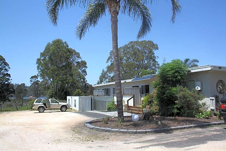 Top of the Lake Holiday Units