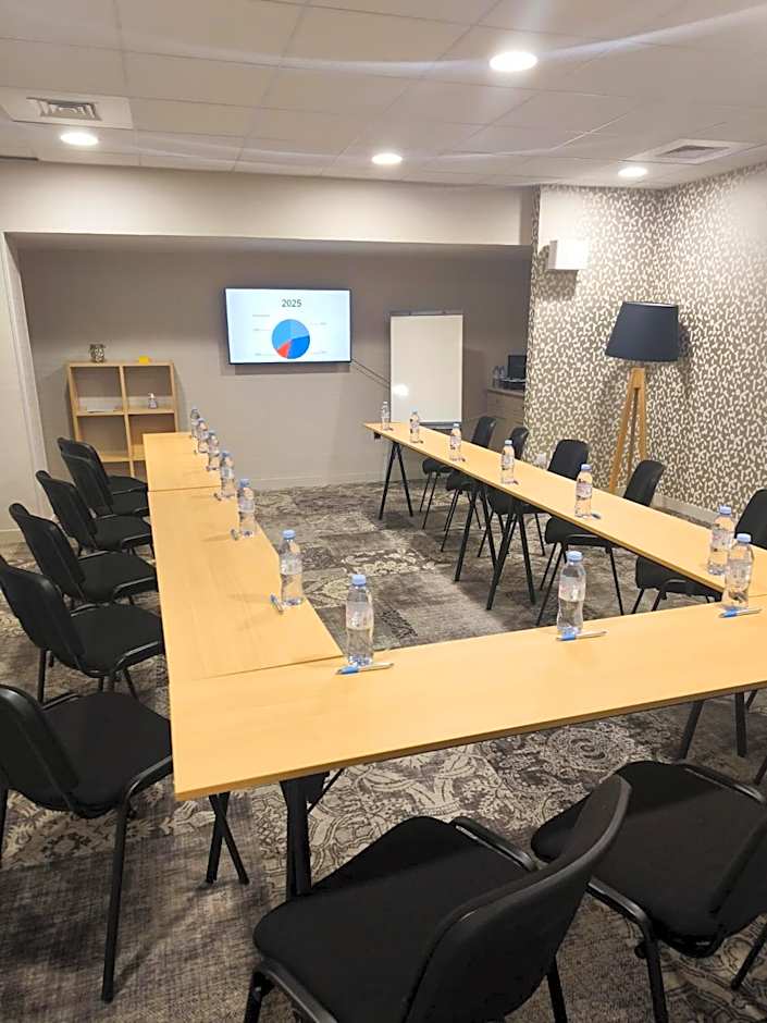 Zenao Appart'hôtels Suresnes