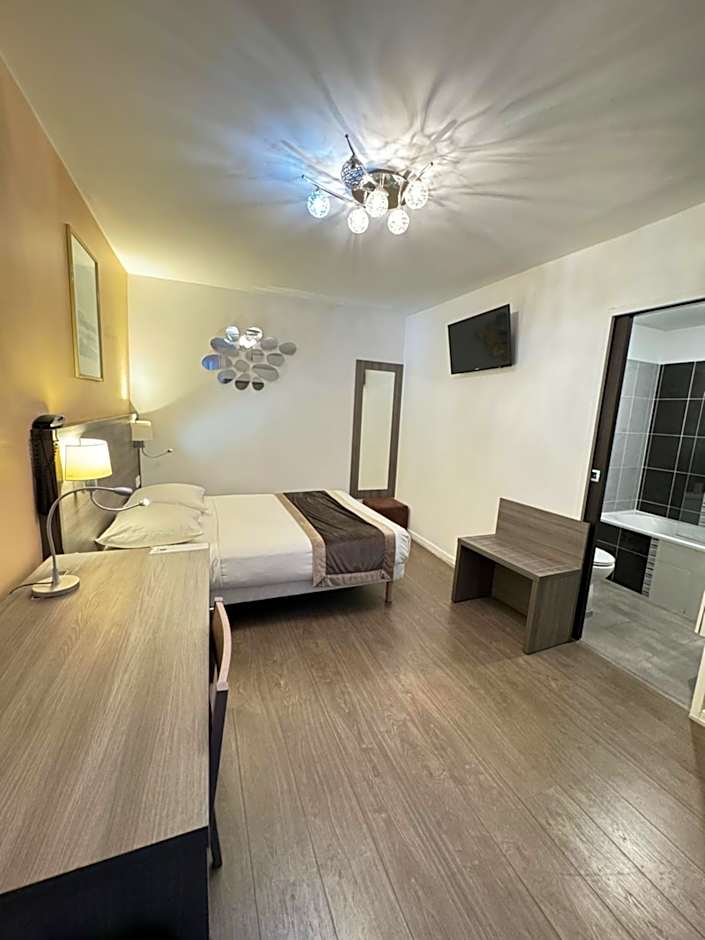 Luxor Bastille Hotel