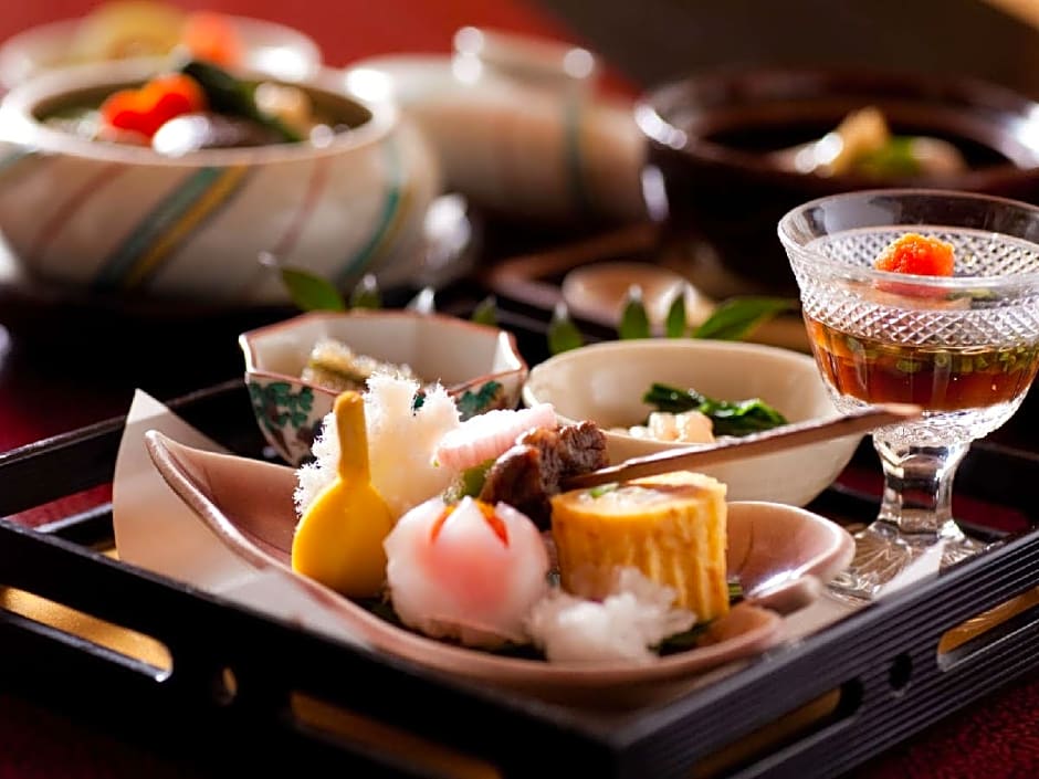 Yufuin Kutsurogi No Yado Nanakawa