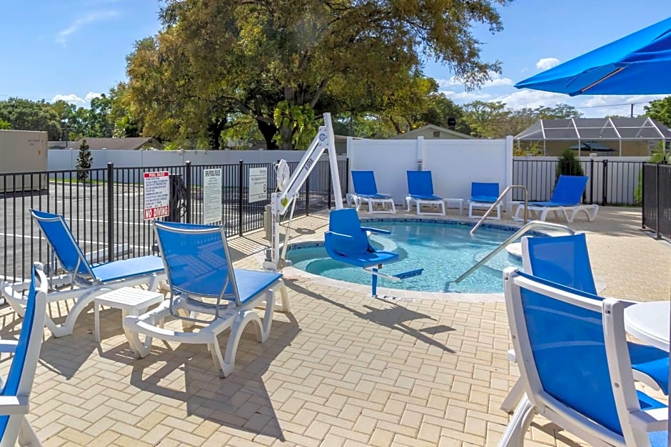 Sleep Inn & Suites Tampa South