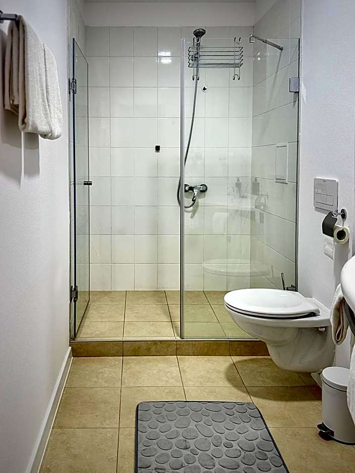 Apartments Sofia Airport free shuttle and parking