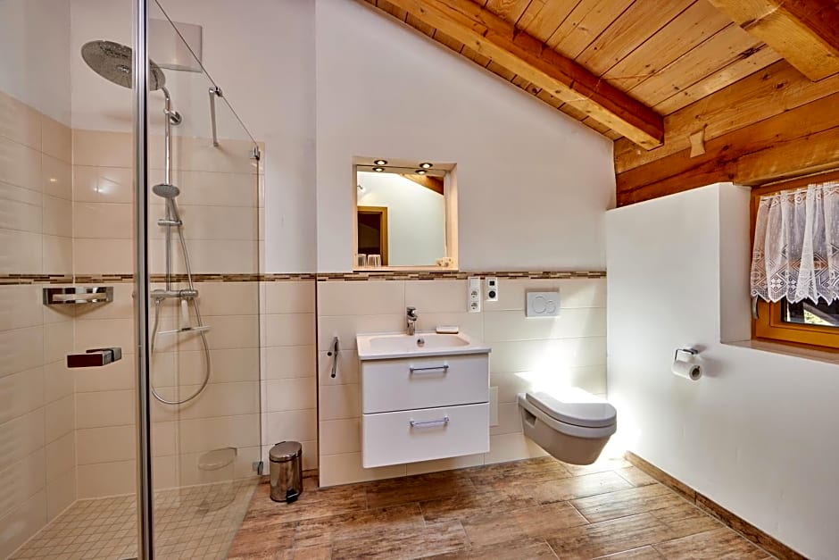 Appartements Gasthof Schleifmühle Unterammergau