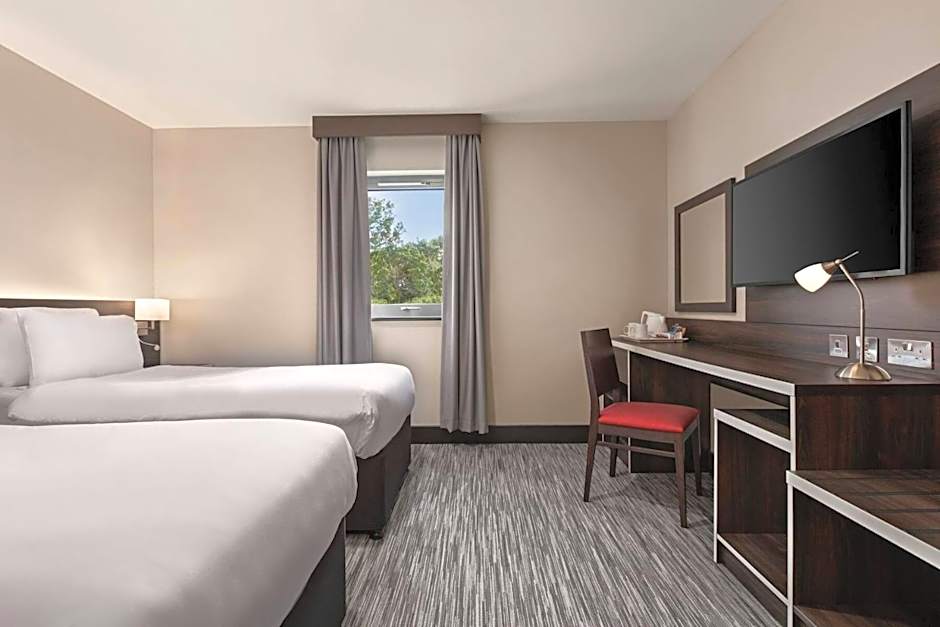 Ramada by Wyndham Cobham