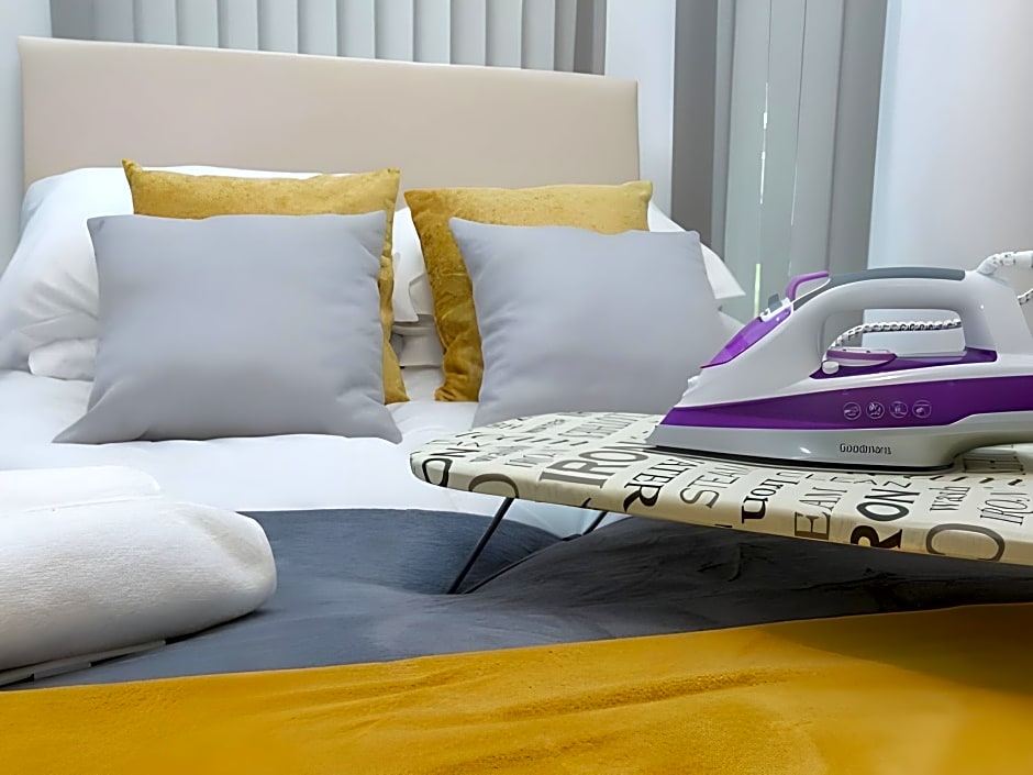 TownHouse @166 Ruskin Rd