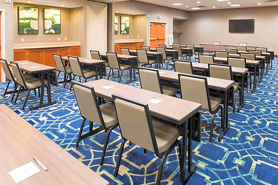 Hampton Inn By Hilton & Suites East Lansing/Okemos