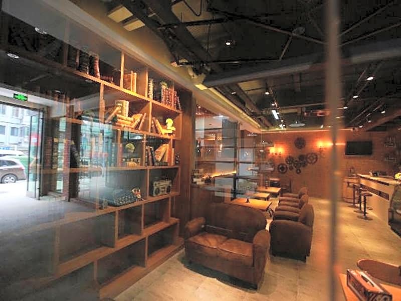 James Joyce Coffetel Wuxi Taihu Square Subway Station Branch