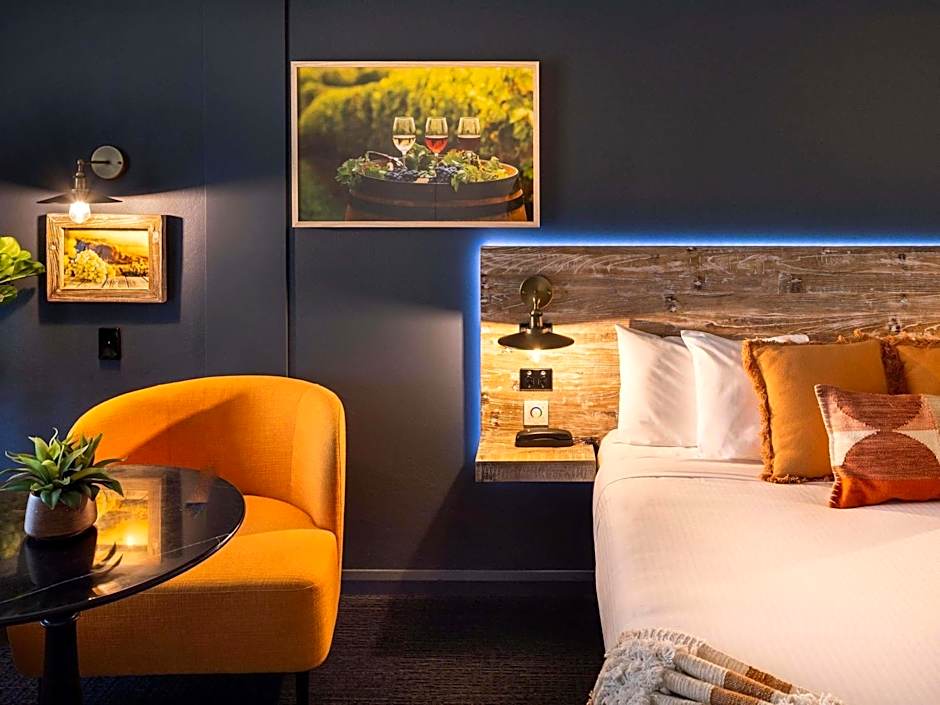 Ibis Styles Orange Hotel