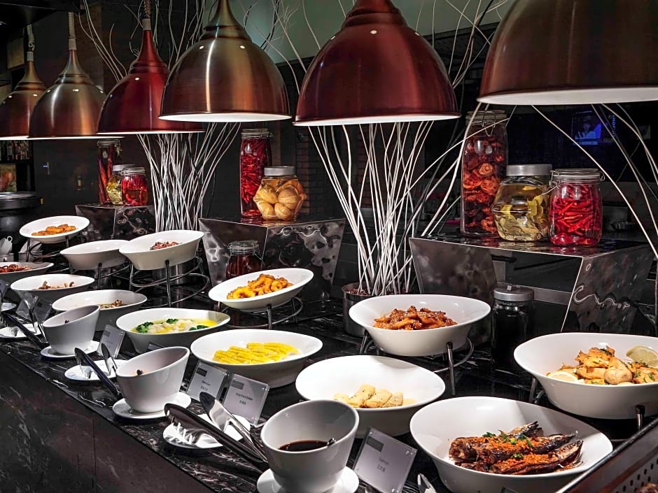 Pullman Anshan Time Square Hotel