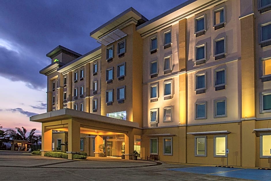 La Quinta Inn & Suites by Wyndham Poza Rica