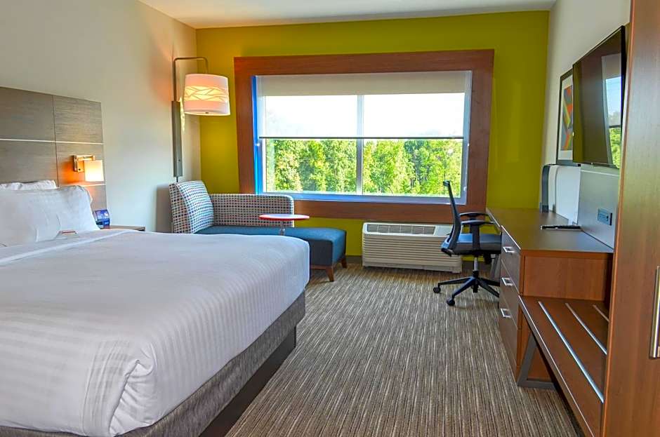 Holiday Inn Express & Suites Raleigh Airport - Brier Creek By IHG