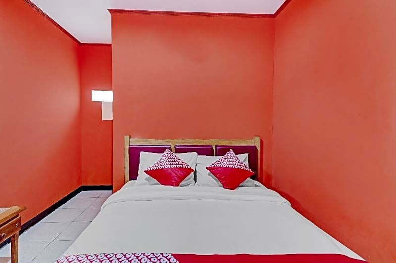 OYO 90454 Adinda Homestay Cibodas Lembang