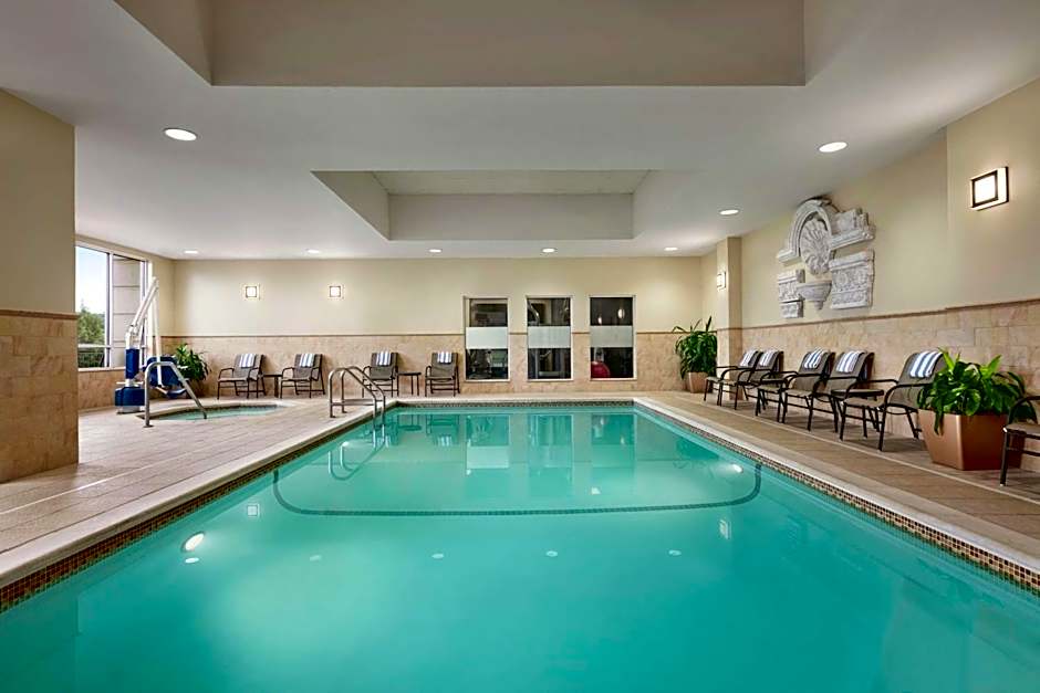 Hampton Inn By Hilton And Suites Washington-Dulles Intl Airport