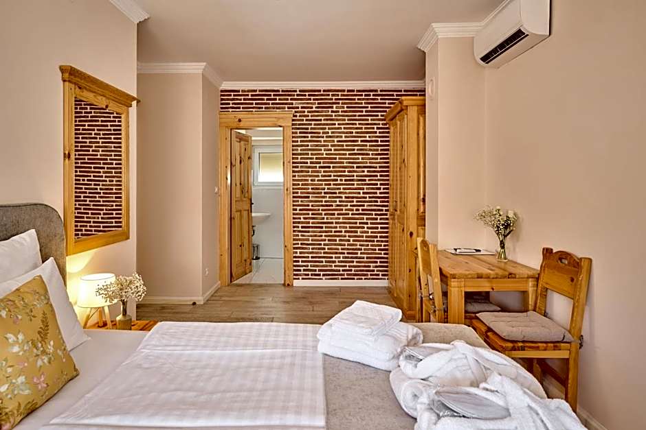 Aminess Kadoor Hotel