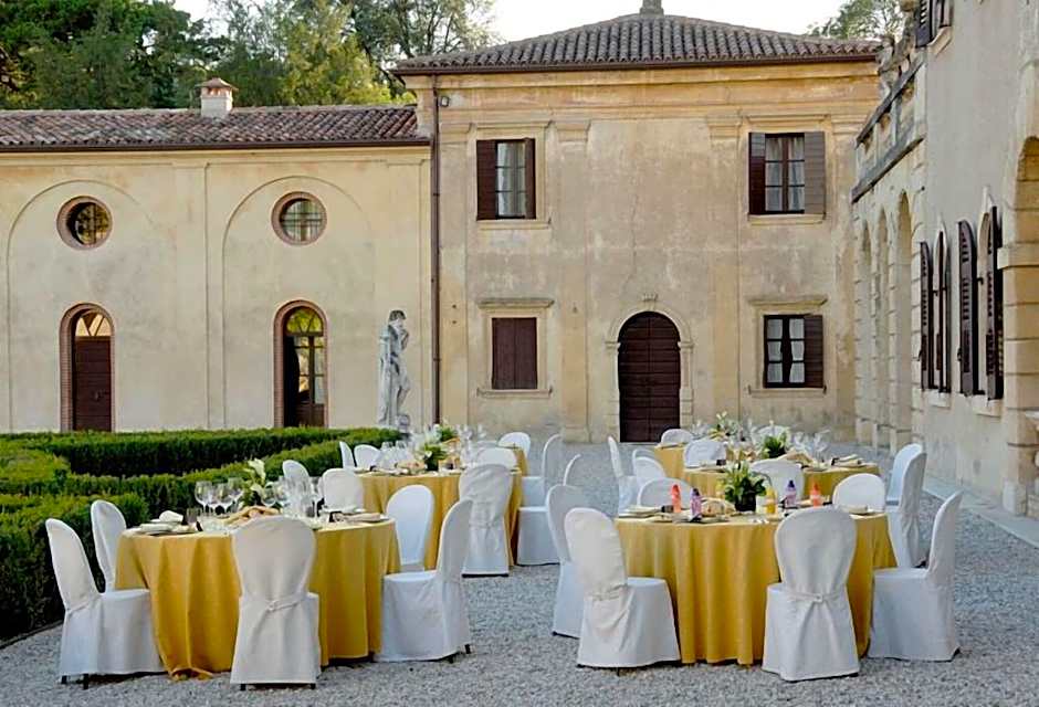 Villa Giona