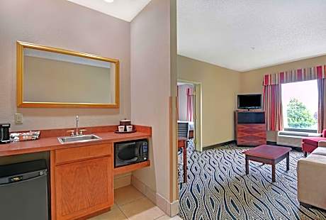Suite King Size Bed
