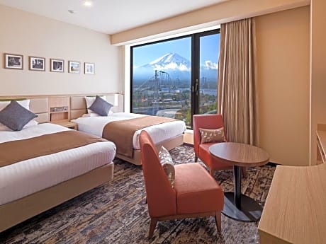 Standard Twin Room with Mt. Fuji View - Upper Floor（5F-7F)